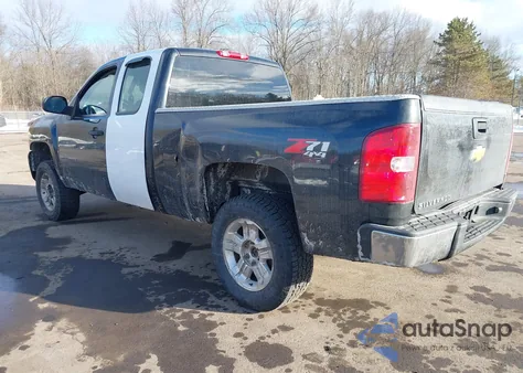 2009 Chevrolet Silverado 1500 Lt z USA, uszkodzony, nr VIN 2GCEK29JX91104780